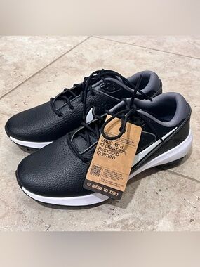 Nike Victory Pro 3 Black Leather Golf Shoes DX9028-010Spikes NWOB NEW 9.5 Wide W